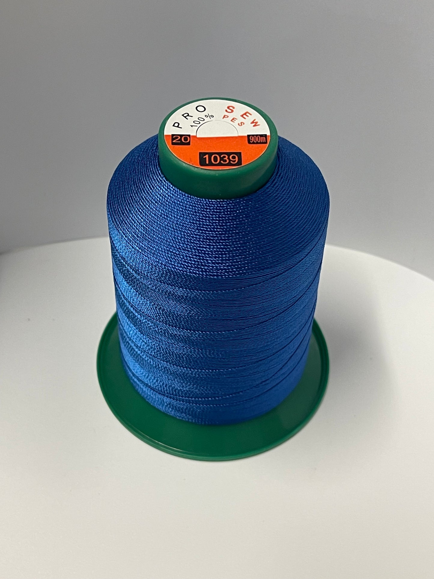 Heavy-extra-strong-polyester-20Tex135-sewing-thread-Blue-1039